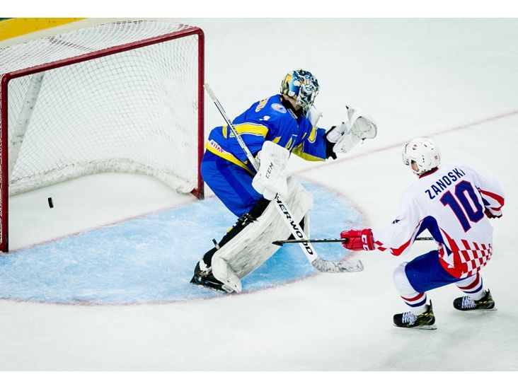 Збірна України програла хорватам на чемпіонаті світу з хокею