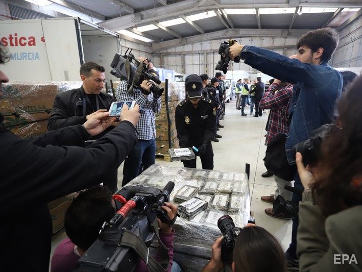 В Испании полиция изъяла рекордные 8,7 тонны кокаина, прибывшего из Колумбии
