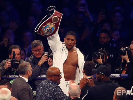 Вайлдер запропонував Джошуа $50 млн за бій