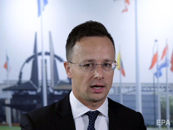 Сіярто: Проведення зустрічі Україна – НАТО залежить тільки від України