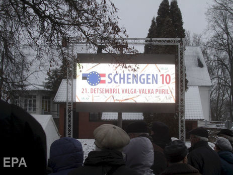 €7 за безвиз: послы ЕС одобрили систему регистрации граждан третьих стран, въезжающих в Шенгенскую зону без визы