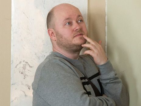 Пішов Мустафа розбиратися з мажорами – от же ж нахабна морда з депутатським гонором! Залишився б у машині – оце боягуз, очко затремтіло, так?