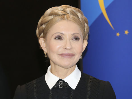 Тимошенко: Хочу поздравить одного известного политика с днем кондитера и напомнить, что ему пора возвращаться в профессию. Видео