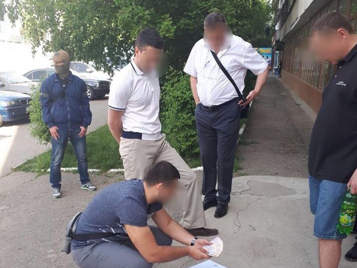 И.о. главы правления госкомпании "Хлеб Украины" поймали на взятке – прокуратура