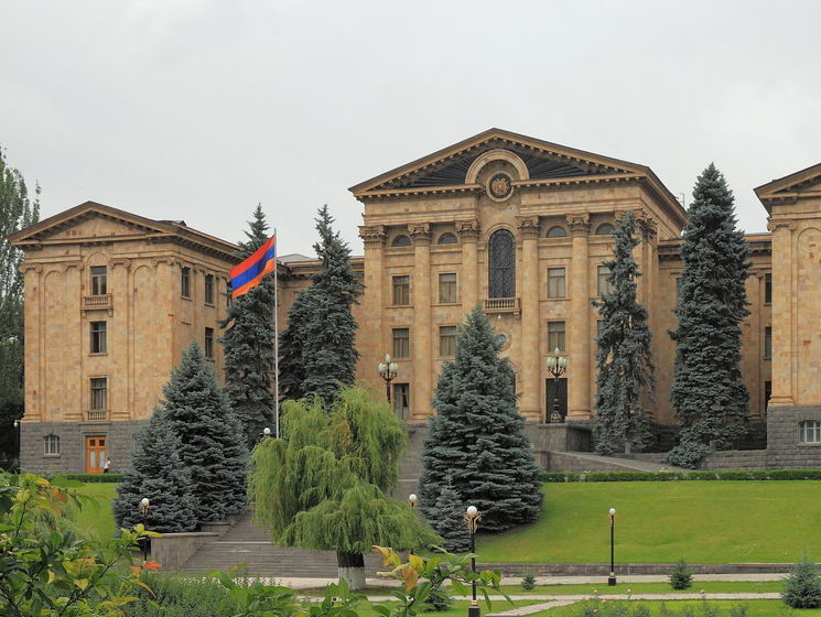 Керівна партія Вірменії заявила, що після обрання Пашиняна прем'єром уважатиме себе опозицією