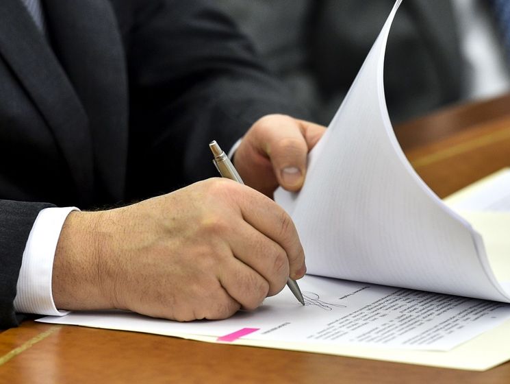 Порошенко підписав закон про реабілітацію жертв політичних репресій