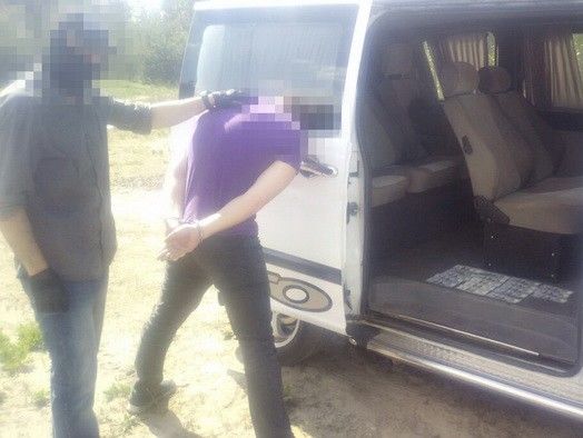 СБУ задержала своего сотрудника на взятке