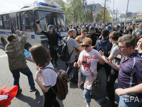 Ейдман: Кремль випустив проти демонстрантів ряджених 