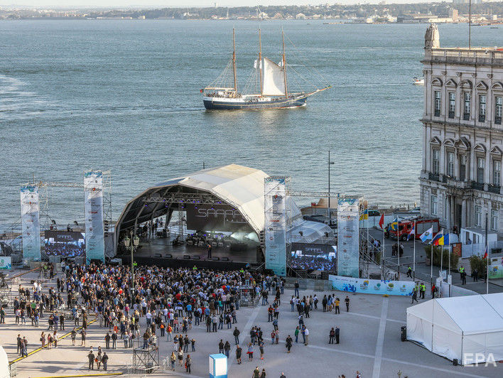 В Лиссабоне проходит церемония открытия "Евровидения 2018". Видеотрансляция