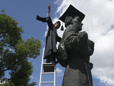 Минобразования Украины зашифрует фамилии в приказах о зачислении в вузы для безопасности поступающих из Крыма и ОРДЛО