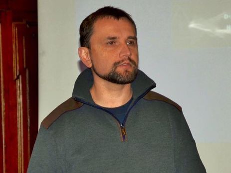 Вятрович о футболках Adidas с символикой СССР: Идея изготовить одежду с нацистской свастикой не имела бы шансов на воплощение в компании