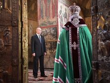 Путін вступив на посаду президента, бразильського бойовика Лусваргі в Україні взяли під варту. Головне за день