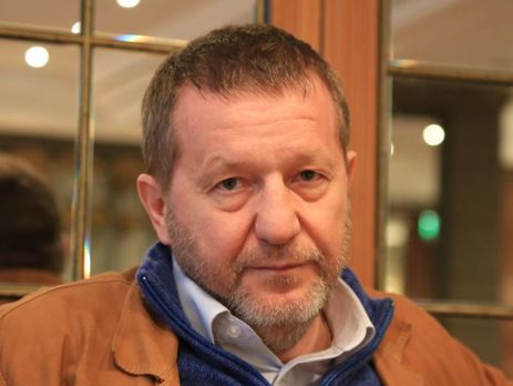 В 2012 году Путин вышел на сцену и бурно инаугурировал прямо на публику. Публика захлебнулась от восторга. В этот раз уже не так смачно