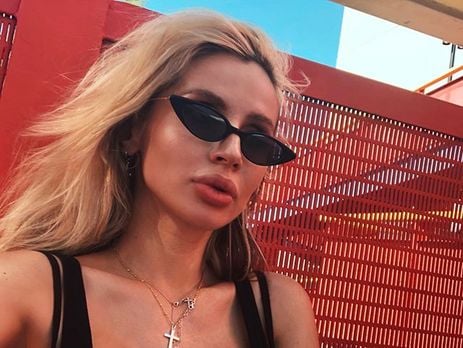 Loboda опубликовала архивное фото с мамой