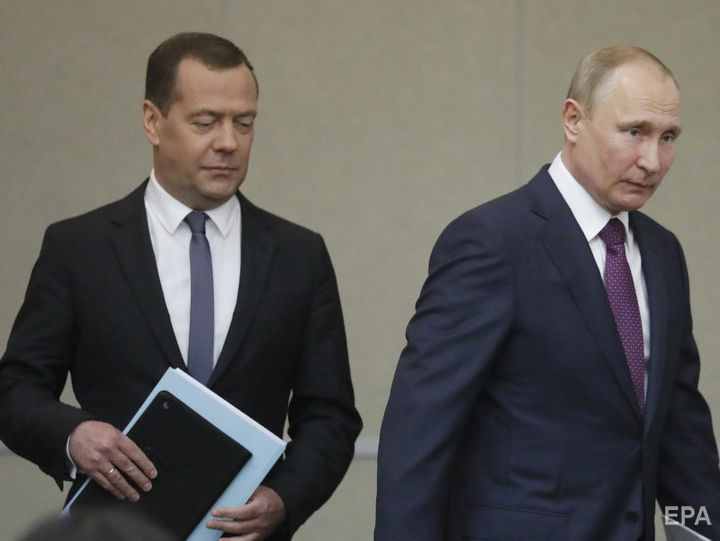Медведєв 15 травня відрекомендує Путіну кандидатів в уряд