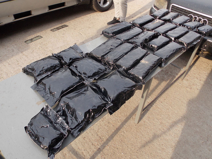 Громадянин Литви віз в Україну 26 кг речовини, схожої на наркотики – Держприкордонслужба