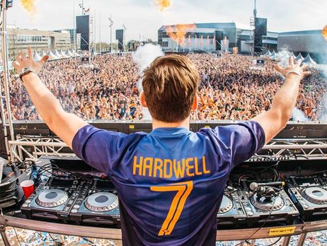 Перед финалом Лиги чемпионов в Киеве выступит нидерландский диджей Hardwell