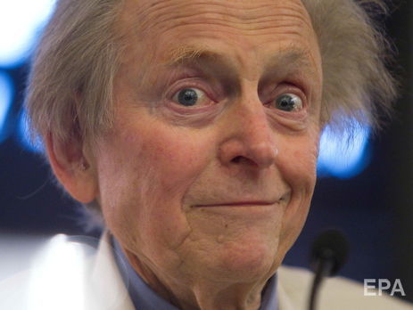 Умер знаменитый американский писатель и журналист Том Вулф