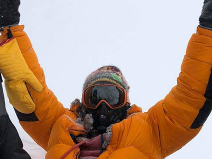 С Эвереста эвакуировали двух украинских альпинистов