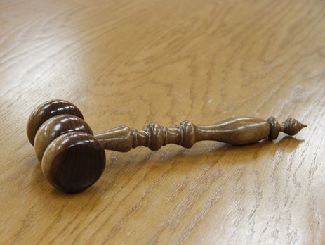 Украинские суды в большинстве случаев штрафуют владельцев автомобилей на еврономерах, принимая сторону таможенников