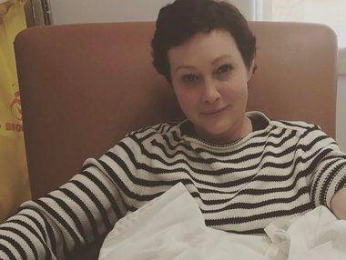 Борящаяся с раком Доэрти перенесла 10-часовую операцию