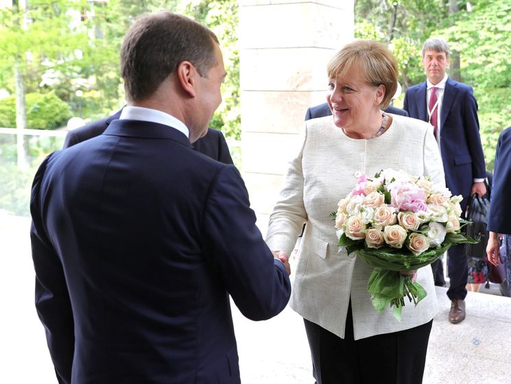 Меркель объявила о подготовке новой встречи в нормандском формате