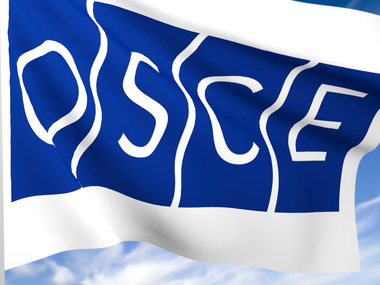 МИД: Членов миссии ОБСЕ удерживают вооруженные боевики