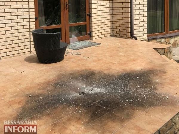 В Одесской области бросили гранату во двор местного депутата