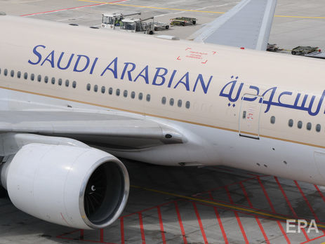 У Саудівській Аравії здійснив екстрене приземлення пасажирський літак із пошкодженим переднім шасі