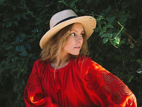 Шоптенко на позднем сроке беременности снялась для Viva!