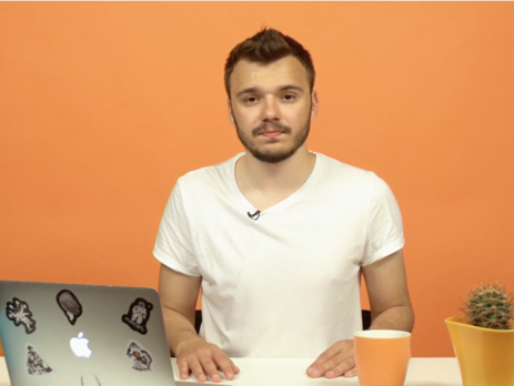 В России за два ретвита арестовали на 30 суток ведущего 