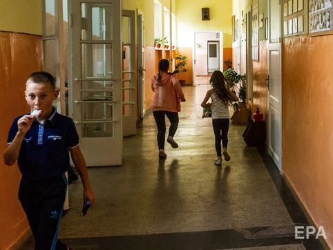 Міносвіти рекомендувало українським навчальним закладам посилити заходи безпеки через отруєння у школах