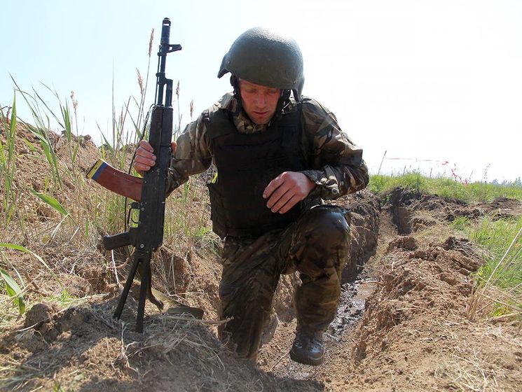 Протягом доби на Донбасі українські військові ліквідували чотирьох бойовиків і стількох же поранили – Об'єднані сили