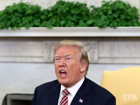 Трамп має намір провести чистку у своїй прес-службі після висловлювання помічниці Білого дому про Маккейна – ЗМІ