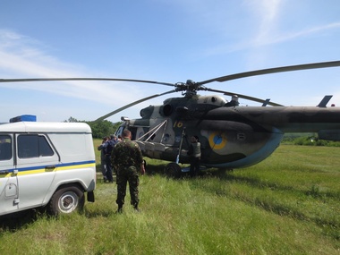 Сбитый под Славянском украинский военный вертолет перевозил продукты питания