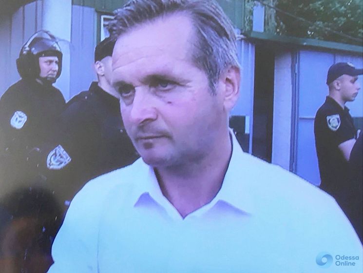 Фанаты одесского "Черноморца" избили тренера после вылета команды из Премьер-лиги &ndash; СМИ