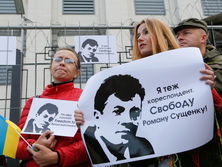 При обстреле в Донецкой области погиб ребенок, обвинение потребовало для Сущенко 14 лет колонии. Главное за день