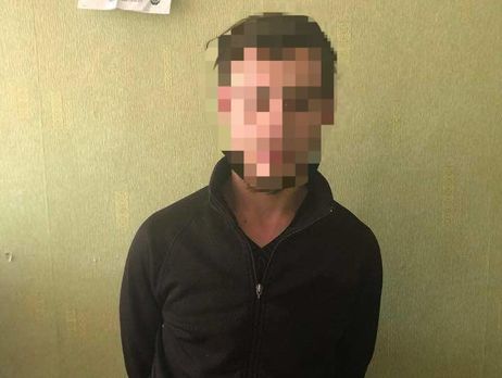 Мужчину, избившего военного пенсионера на рынке в Киеве, суд отправил под домашний арест – прокуратура