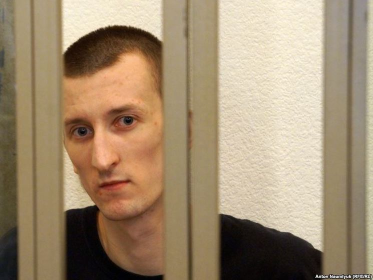 Кольченко оголосив голодування, підозрюваного в організації замаху на Бабченка заарештували, Зідан покинув "Реал". Головне за день