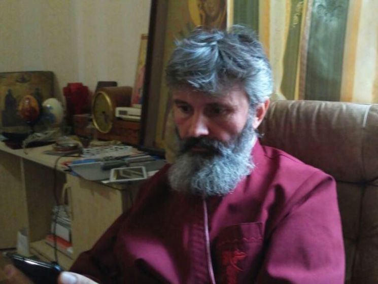 Архієпископ Климент заявив, що не зустрівся із Сенцовим, оскільки його відрекомендували як "попа з Москви"