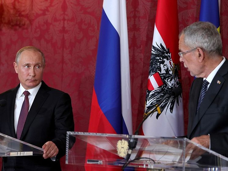 Президент Австрии после встречи с Путиным: Нам удалось найти хорошую базу для диалога. В истории моей семьи Россия играла важную роль