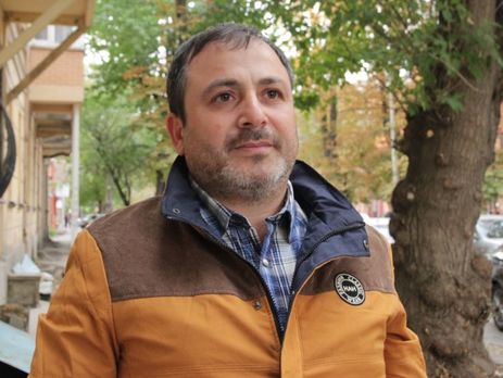 Затриманого після обшуку в Старому Криму можуть обвинуватити у зв'язку з ІДІЛ – адвокат