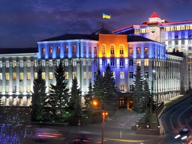 СБУ опровергла информацию о взрыве возле здания ведомства в Черновцах