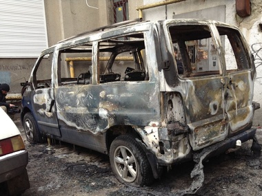 В Харькове сгорел микроавтобус активистов Евромайдана