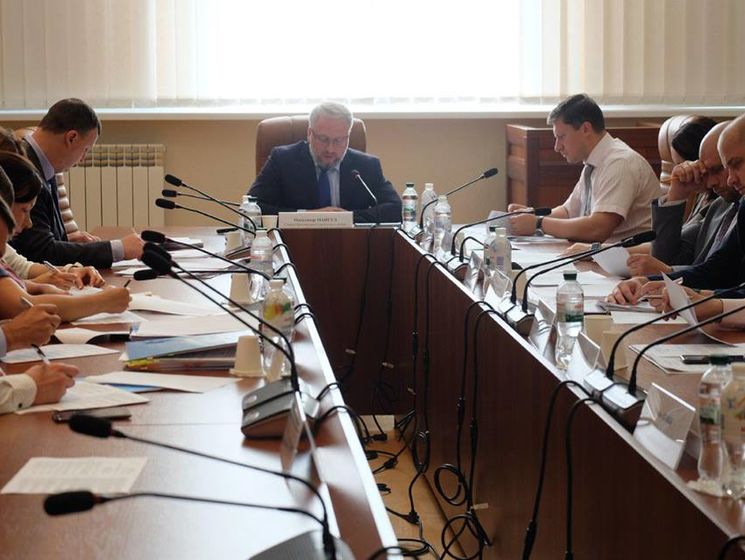 НАПК проведет полную проверку деклараций 12 чиновников, в том числе нардепов Мураева, Богуслаева и Шкири