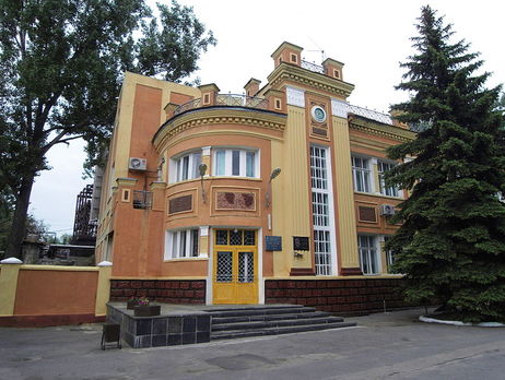 В Торецке зафиксировано повреждение хранилища фенольного завода с 270 т химических отходов