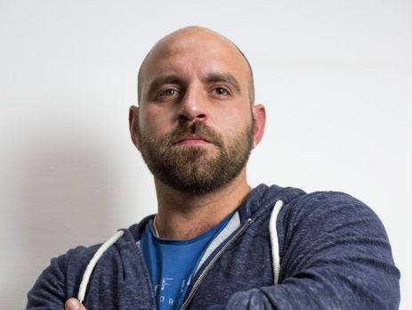 Военные – это тонкая красная линия, защищающая твой уютный быт, в котором есть планы на лето, время на скуку и есть место тебе самому