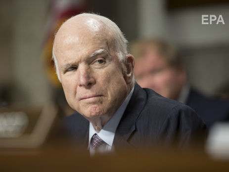 ﻿Маккейн назвав помилкою припинення спільних навчань США і Південної Кореї