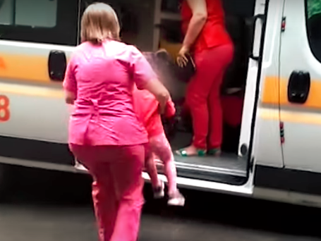 Девочку, которую в Кривом Роге родители использовали для съемок порнографии, скорее всего, отправят в детский дом – спикер Нацполиции Украины