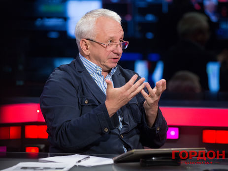 Кучеренко: Эти молодые мальчики уже четыре года носятся с одной идеей, что у населения Украины в стеклянных банках болтается $60 млрд, и они хотят их вытянуть